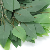 Plantes décoratives artificielles en feuilles de banyan, de ginkgo et d'érable, aspect réaliste, pour la décoration intérieure, fausses branches vertes, vente en gros