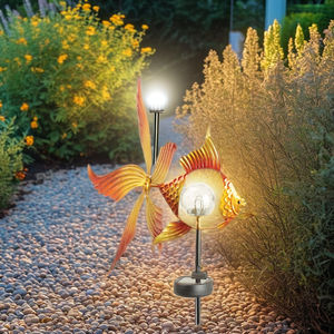 Bahçe Dekoratif Rüzgar Çarkı Döndürücü Güneş Enerjili Işıklı Metal Yel Değirmeni Japon Balığı Figürlü Reçine El Sanatları Güneş Enerjili Rüzgar Döndürücü - Product Image 4