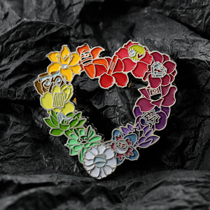 Cá Nhân Mềm Men Pins Tùy Chỉnh Thiết Kế Hình Trái Tim Dễ Thương Phim Hoạt Hình Phù Hiệu Phim Hoạt Hình 3D Ve Áo <span class=keywords><strong>Pin</strong></span> Cho Túi Hoặc Quần Áo - Product Image 3