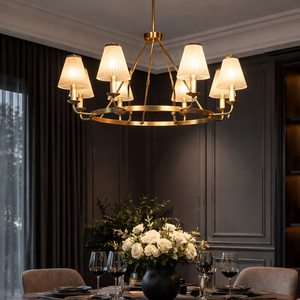 Lustre moderne de luxe à 8 lumières en acier inoxydable doré avec abat-jour en verre côtelé, élégante suspension pour éclairage intérieur - Product Image 3