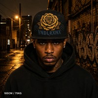 Casquette Trucker Vintage à 5 Panneaux avec Broderie Haute Qualité, Visière en Mousse et Dos en Maille, Style West Coast Chicano Streetwear Urbain, Vente en Gros