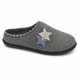 Grossiste Pantoufles Femme Appliqué Étoile Cœur Bout Fermé Polaire Semelle Caoutchouc Antidérapante - Product Image 4