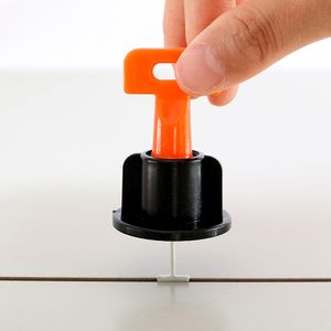 Système de nivellement de carreaux en T réutilisable et économique Sunsbuild avec goupilles de verrouillage en T pour l'installation de carreaux de sol extérieurs en atelier, pour des économies - Product Image 3