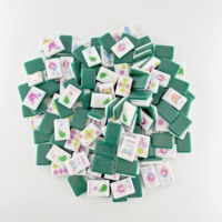 Ubin Mahjong Amerika Hijau Basil Modern Mewah dengan Alas Bunga Biru Muda 800x800mm Set Permainan Poker Tahan Lama & Portabel
