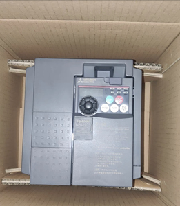 Inverter di controllo velocità motore a frequenza variabile serie E700 MITSUBISHI FR-E740-2.2K-CHT 2.2KW - Product Image 3