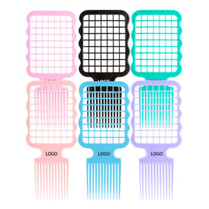 <span class=keywords><strong>Brosse</strong></span> à <span class=keywords><strong>cheveux</strong></span> démêlante avec logo personnalisé peigne <span class=keywords><strong>afro</strong></span> peigne <span class=keywords><strong>afro</strong></span> rose peigne <span class=keywords><strong>afro</strong></span> peigne à <span class=keywords><strong>cheveux</strong></span> <span class=keywords><strong>afro</strong></span> - Product Image 1