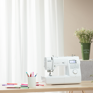 <span class=keywords><strong>Machine</strong></span> <span class=keywords><strong>à</strong></span> <span class=keywords><strong>coudre</strong></span> domestique Brother A80 <span class=keywords><strong>à</strong></span> entraînement direct, <span class=keywords><strong>à</strong></span> grande vitesse, <span class=keywords><strong>à</strong></span> point droit, avec coupe-fil latéral et ourlet - Product Image 2