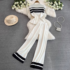 Ensemble <span class=keywords><strong>Chic</strong></span> 2 Pièces en Maille pour Femme : <span class=keywords><strong>Haut</strong></span> Rayé Sans Manches & Pantalon Droit – Collection Été 2026 – Tenue Décontractée Respirante et Tendance - Product Image 1