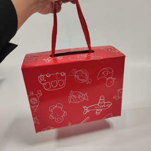 Caja <span class=keywords><strong>de</strong></span> papel para manualidades OEM, envío por correo, cajas <span class=keywords><strong>de</strong></span> embalaje <span class=keywords><strong>de</strong></span> ropa reciclada <span class=keywords><strong>de</strong></span> cartón, logotipo impreso personalizado <span class=keywords><strong>de</strong></span> calidad corrugado - Product Image 4