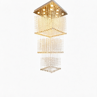 Lustre d'escalier moderne de luxe en cristal nordique avec installation professionnelle, haute luminosité et installation facile