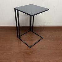 Table basse d'angle en fer