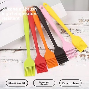 Kitchen <b>Silicone</b> Oil Brush Outdoor Barbecue DIY Baking <b>Tool</b> Long Handled Heat Resistant Food Grade Oil and Sauce Brush - Product Image 5