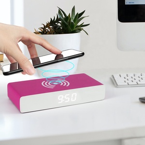 Đồng Hồ Báo Thức 2 Trong <span class=keywords><strong>1</strong></span> Evertop, Đồng Hồ Để Bàn Kỹ Thuật Số Bằng Gỗ Thông Minh Hiện Đại Sạc Không Dây Có Đèn Led - Product Image 3