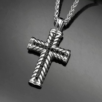 Offre Spéciale femmes or Madonna croix pendentif collier créatif personnalisé vacances bijoux étincelant plein diamants Zircon cadeaux