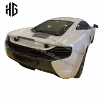 Kit carrosserie complet style 650S pour McLaren MP4-12C : ailes avant, pare-chocs arrière, capot, jupes latérales, phares, spoiler.