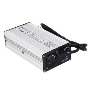 <span class=keywords><strong>DL180</strong></span> 42V 4A Ebike Cargador de batería 36V Li-ion Cargador inteligente para Scooter Eléctrico - Product Image 3
