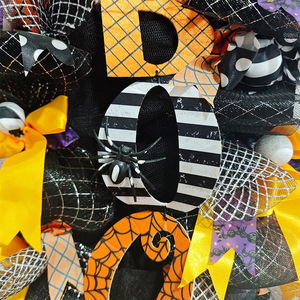 Guirnalda de Halloween de 60x29.5cm, Diseño BOO en Tela, Decoración para Colgar en la Puerta - Product Image 4