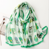 Écharpe châle imprimée chat mignon en satin, longue écharpe de tête pour le printemps et l'automne, protection solaire, foulards de tourisme, hijabs