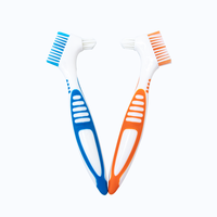 Offre Spéciale brosse à dents de prothèse dentaire colorée à double tête à poils durs avec poignée en PP pour un usage domestique