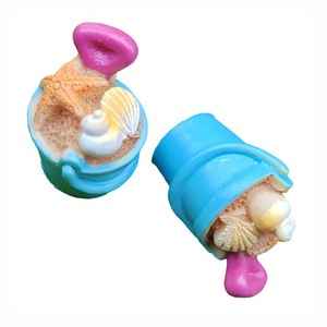 100 mini-seaux de plage, ornements coquillages, jouets miniatures pour maison de poupée, accessoires de scène pour maison de poupée - Product Image 1