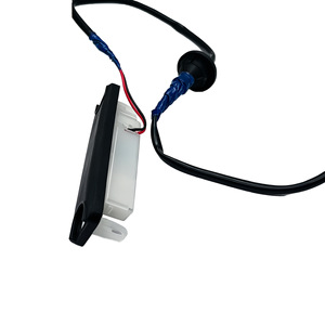 Interruptor de Puerta Trasera para Toyota Sienna 84840-08010, Modelo 2017-2021, Pieza de Repuesto, Material de Plástico y Goma - Product Image 1