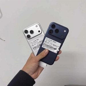 <span class=keywords><strong>iPhone</strong></span> 17 Pro Versione USA Sbloccato, Prezzo all'Ingrosso Conveniente, Argento 256GB/512GB/1TB, Cellulare da 6.3 Pollici - Product Image 3