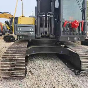Excavatrice Volvo EC210 d'occasion de taille moyenne, 20 tonnes, avec boîte de vitesses, certifiée CE EPA, équipement lourd, moteur, brise-roche Kohler, ripper – Vente chaude - Product Image 3