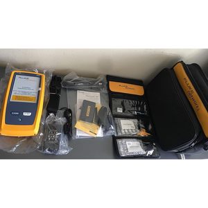 Analyseur de réseau à fibre optique NetAlly OneTouch, précision 1 ppm, plage dynamique 60 dB, testeur de vitesse Ethernet et WiFi, alimenté par batterie - Product Image 3