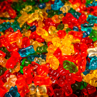 Bonbons gélifiés halal en gros aux saveurs de fruits, délicieux bonbons en forme d'ours
