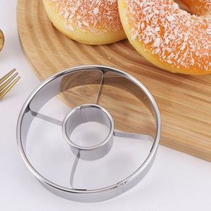 Cortador de Donuts Hecho a Mano de Acero Inoxidable Duradero, Fácil de Limpiar, Apto para Lavavajillas, Forma Redonda para Uso en Repostería - Product Image 5