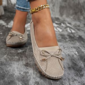Mocassins plats beiges à bout pointu pour femmes, chaussures décontractées style ballerine à semelle légère, confortables et faciles à enfiler - Product Image 2