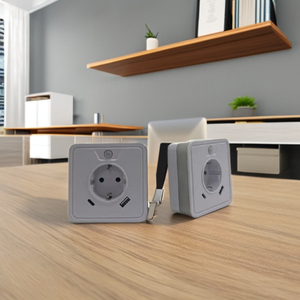 เต้ารับไฟฟ้าแบบ 1 ช่อง ได้รับการรับรองมาตรฐาน GS KC สำหรับปลั๊ก EU พร้อมพอร์ต USB 1 ช่อง และพอร์ต Type-C 1 ช่อง  พร้อมเซ็นเซอร์ตรวจจับแสง KC GS รองรับกระแสไฟ 16A - Product Image 3