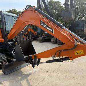 Doosan DX รถขุดขนาดเล็กสีแดง60E สีส้มอุปกรณ์ก่อสร้างใช้งานหนัก - Product Image 6