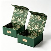 Boîte cadeau magnétique de luxe personnalisée en papier rigide vert avec dorure à chaud et logo en relief pour emballage de mariage ou d'anniversaire