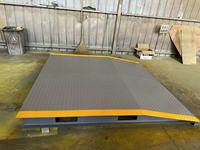 Rampe de chargement en acier robuste pour conteneurs, capacité de 10 tonnes, applicable aux restaurants et supermarchés, dimensions 2300*2230*150mm