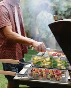 Barbecue portable d'extérieur avec panier roulant en acier inoxydable, facile à nettoyer, résistant à la chaleur, outils de barbecue modernes de haute qualité - Product Image 6