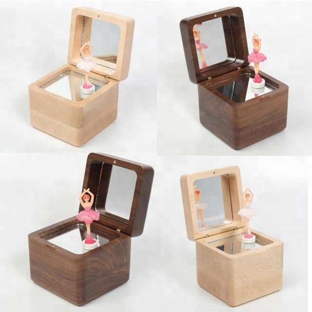 Super Popular Beautiful Dancers Spin Wooden Music Boxes