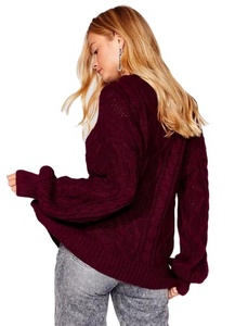 2025 Wholesale Custom 100%Cotton Women <strong>Knit</strong> <strong>Sweater</strong> 7GG Chunky Winter Spring Crew Neck Oversize Cable Knitwear HIgh-Quality OEM - Product Image 3