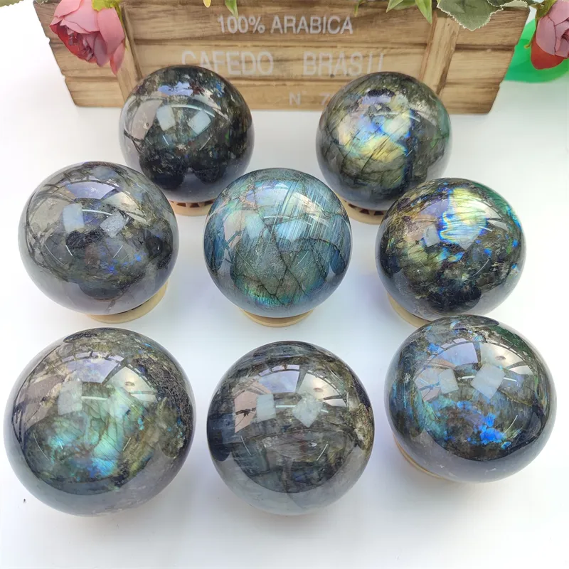 Kindfull Wholesale bulk crystal sphere Healing stone meditation Good blue flash labradorite ball for decoration