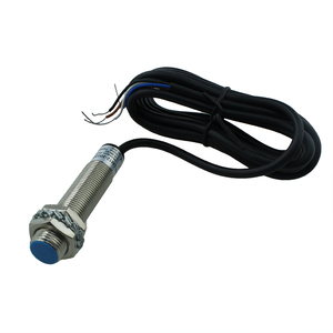 YUMO LM12-3002PC PNP NO + NC 2Mm Phát Hiện Phạm Vi Inductive Proximity Switch Chuyển Mạch Cảm Biến - Product Image 4