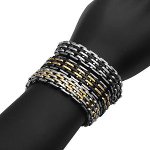 Pulsera Personalizada en Oferta, Joyería de Lujo de Diseño Personalizado, Cadena Cubana, Pulseras de Acero Inoxidable Chapadas en Oro de 18k - Product Image 3