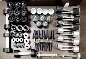 Embout réglable pour boîtier en aluminium de volet roulant avec pivot en acier, s'adapte facilement au tube, installation facile pour tube de 60/70 mm - Product Image 5