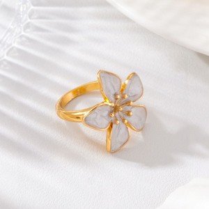 Anello Floreale a Cinque Petali per Vacanze al Mare, Anello Vintage da Donna con Fiore Smaltato - Product Image 4
