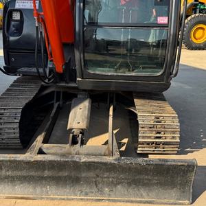 Excavatrice HITACHI ZAXIS 60 d'occasion d'origine japonaise, en bon état - Product Image 3