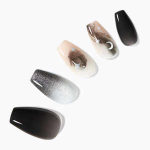 Dessing Diva Dreamy nero bara unghie artificiali - Product Image 1