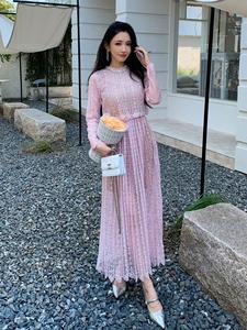 Bettergirl 2025 nuevo Otoño Invierno vestido <span class=keywords><strong>de</strong></span> cuello redondo <span class=keywords><strong>de</strong></span> manga larga <span class=keywords><strong>de</strong></span> encaje <span class=keywords><strong>rosa</strong></span> - Product Image 4