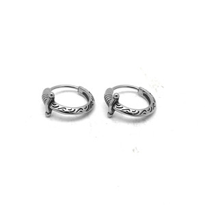 Pendientes de aro unisex yunnique con forma de espada, acero inoxidable 316, cierre rápido, joyería de moda - Product Image 5