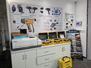 Analizador XRF Portátil de Alta Precisión (99.99%) para Pruebas de Oro y Aleaciones de Metales Preciosos, 1 Año de Garantía - Product Image 3