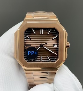 Montre de luxe pour homme, conçue sur mesure, avec affichage du calendrier, cadran en cristal de saphir bleu et bracelet en acier inoxydable - Product Image 3