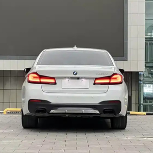 Especificaciones del Paquete M Sport del BMW Serie 5 2021, BMW Serie 5 Sedán de Distancia Entre Ejes Larga, Caja de Cambios Automática, Volante a la Izquierda, Tracción en las Cuatro Ruedas - Product Image 4